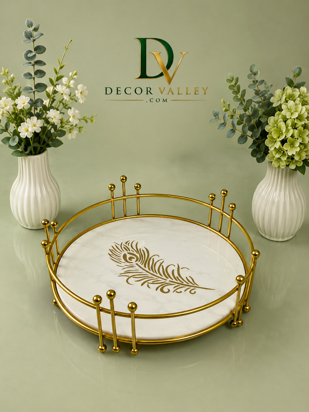 Round Serving, jewelry, makeup tray